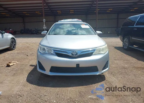 2012 Toyota Camry Le z USA, uszkodzony, nr VIN 4T1BF1FK3CU034691